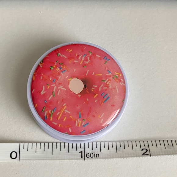 NWOT Donut Pop Socket - Picture 6 of 6